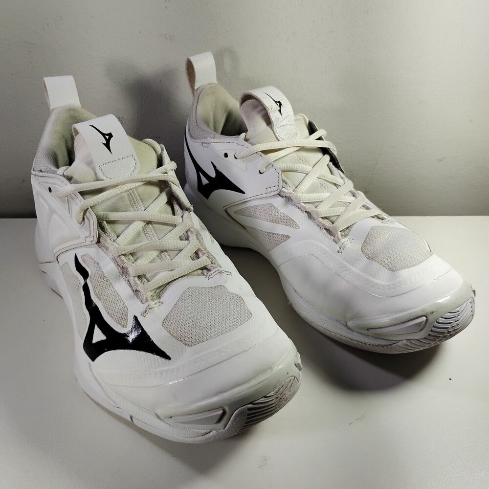 Mizuno Wave Momentum 2 Womens US 8 White Black Volleyball Shoes Sports Athletic